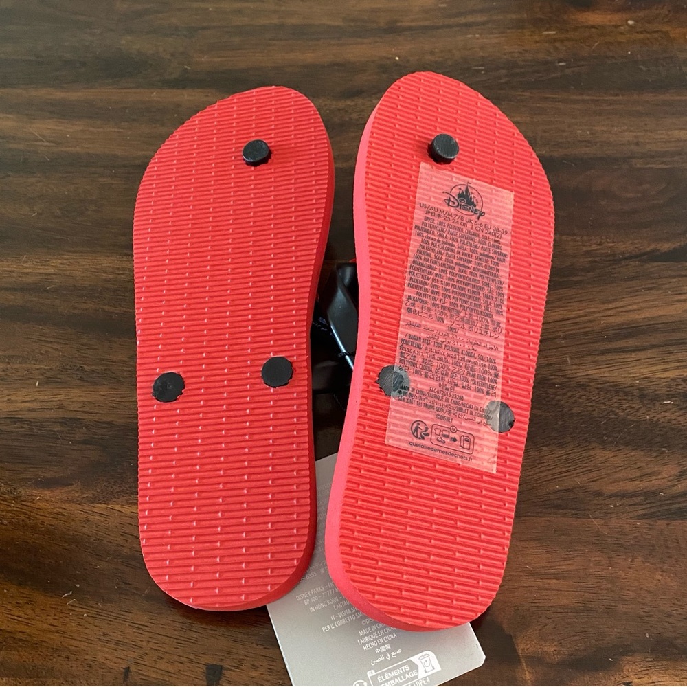 Disney Store Minnie Mouse Polka Dot Sandals - Picture 4 of 7